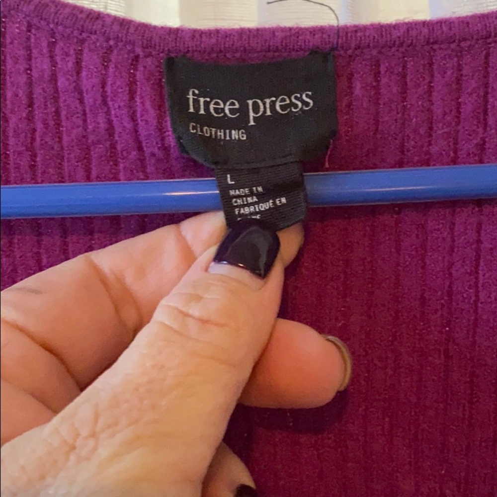 Sweater - Picture 2 of 3